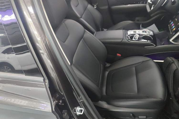 Used Hyundai Tucson 2021 Tucson L 1.5T DCT Luxury Prestige Edition Right Front Seat