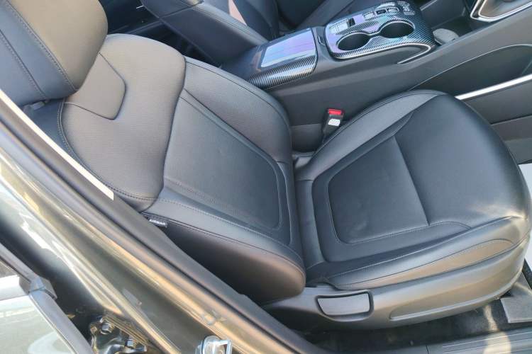 Used Hyundai Tucson 2021 Tucson L 1.5T DCT GLX Elite Edition Right Front Seat