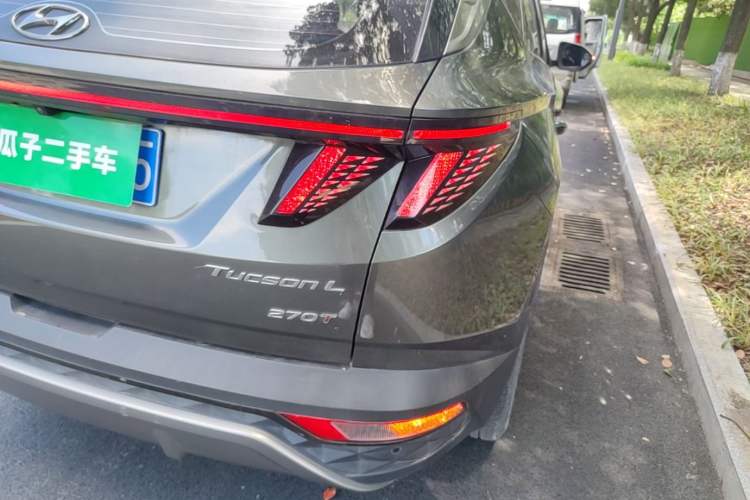 Used Hyundai Tucson 2021 Tucson L 1.5T DCT GLX Elite Edition Right Rear Taillight