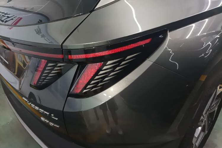 Used Hyundai Tucson 2021 Tucson L 1.5T DCT Luxury Prestige Edition Right Rear Taillight