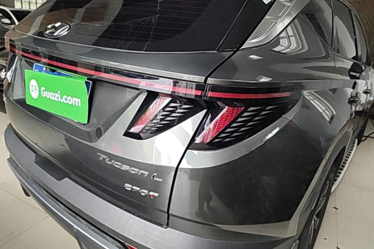 Used Hyundai Tucson 2021 Tucson L 1.5T DCT GLX Elite Edition Right Rear Taillight