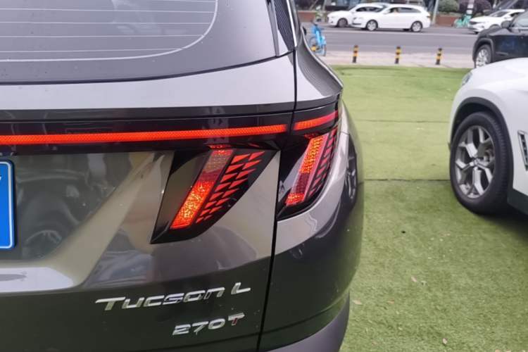 Used Hyundai Tucson 2021 Tucson L 1.5T DCT Luxury Prestige Edition Right Rear Taillight