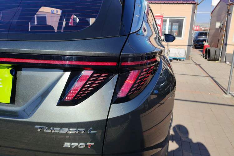 Used Hyundai Tucson 2021 Tucson L 1.5T DCT GLX Elite Edition Right Rear Taillight