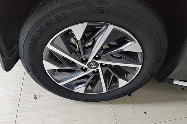Used Hyundai Tucson 2021 Tucson L 1.5T DCT GLX Elite Edition Right Rear Wheel Hub