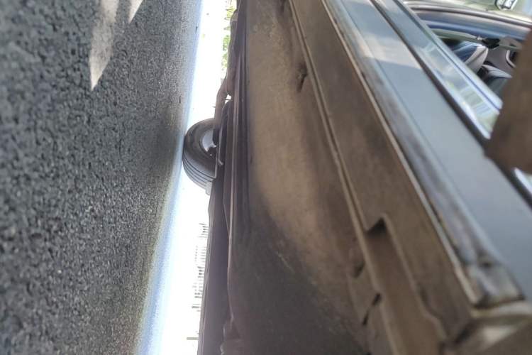 Used Hyundai Tucson 2021 Tucson L 1.5T DCT GLX Elite Edition Right Side Sill