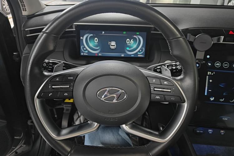 Used Hyundai Tucson 2021 Tucson L 1.5T DCT Luxury Prestige Edition Steering Wheel