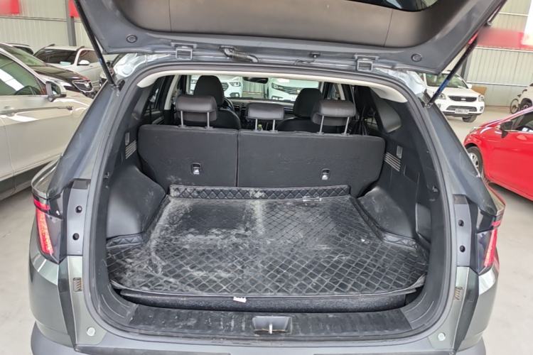 Used Hyundai Tucson 2021 Tucson L 1.5T DCT GLX Elite Edition Trunk