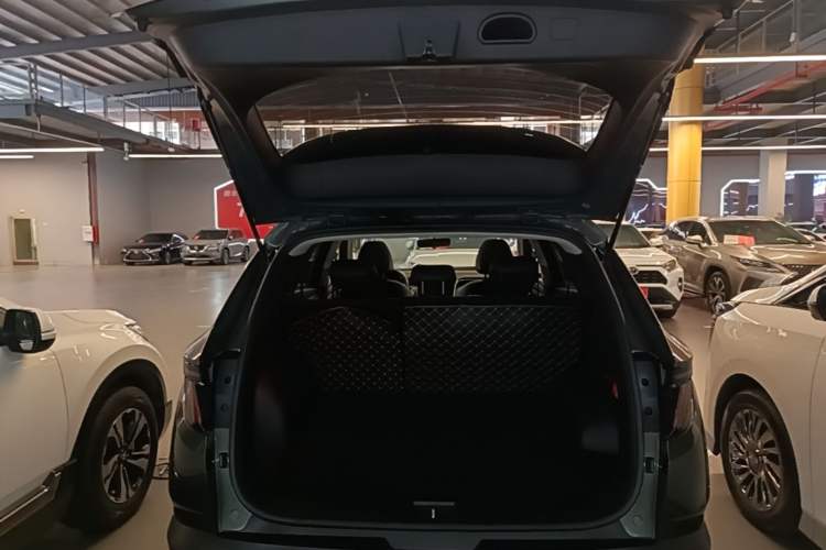 Used Hyundai Tucson 2021 Tucson L 1.5T DCT GLX Elite Edition Trunk