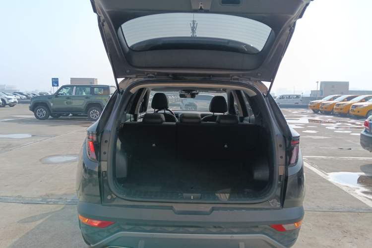 Used Hyundai Tucson 2021 Tucson L 1.5T DCT Luxury Prestige Edition Trunk