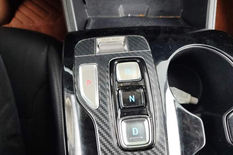 Used Hyundai Tucson 2021 Tucson L 1.5T DCT Luxury Prestige Edition Gear Lever