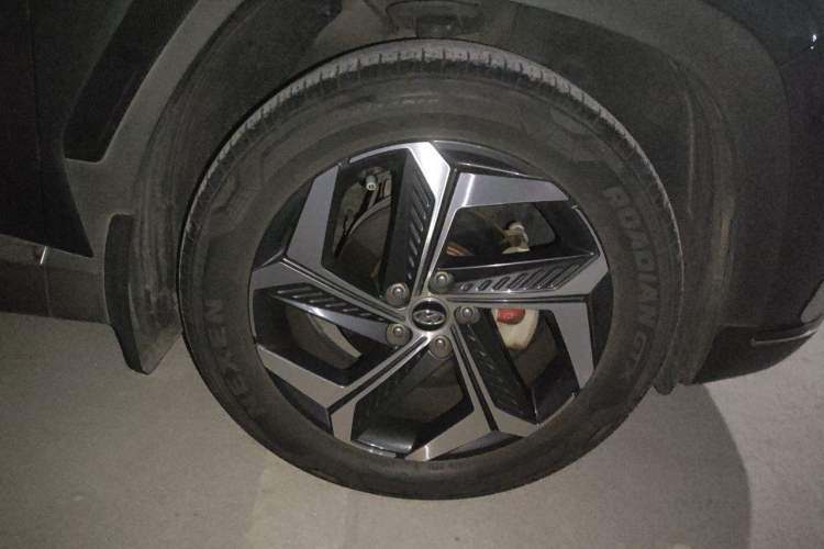 Used Hyundai Tucson 2021 Tucson L 1.5T DCT Luxury Prestige Edition Right Front Wheel Hub