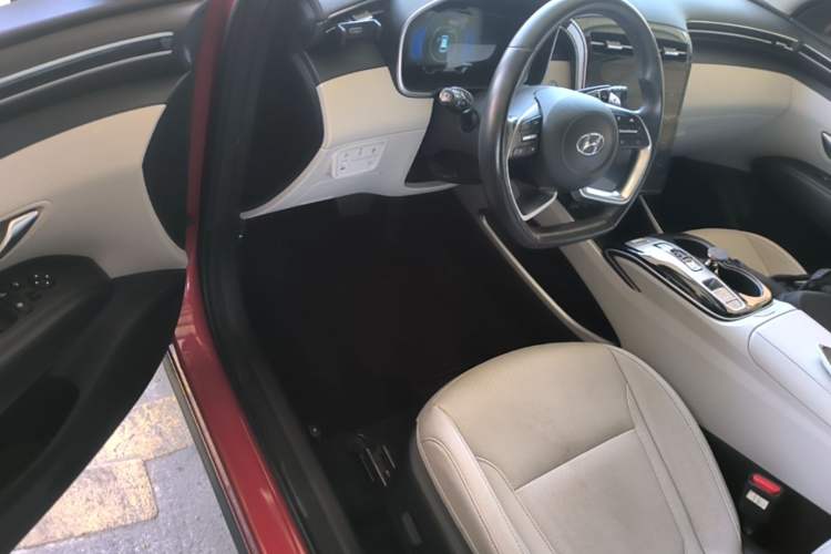 Used Hyundai Tucson 2021 Tucson L 1.5T DCT GLX Elite Edition Driver Seat