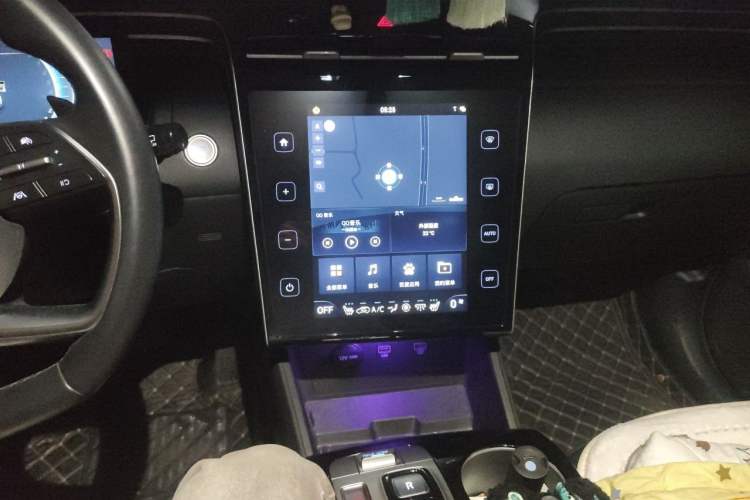 Used Hyundai Tucson 2021 Tucson L 1.5T DCT GLX Elite Edition Audio And AC Panel