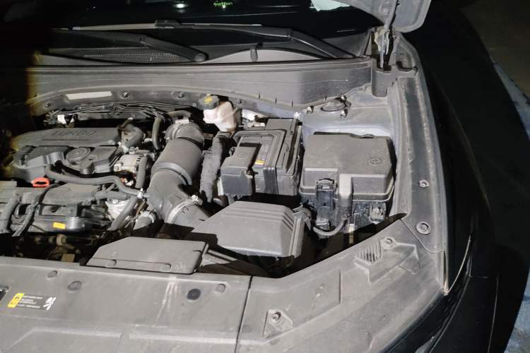 Used Hyundai Tucson 2021 Tucson L 1.5T DCT GLX Elite Edition Engine Bay Left