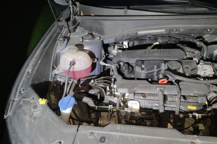 Used Hyundai Tucson 2021 Tucson L 1.5T DCT GLX Elite Edition Engine Bay Right