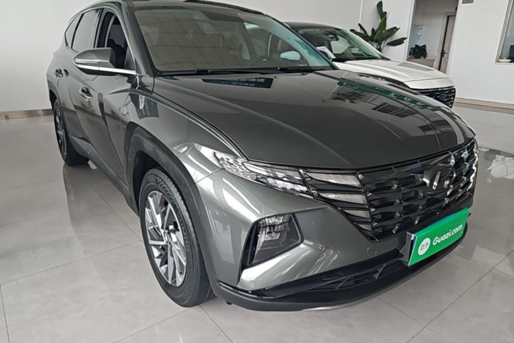 Used Hyundai Tucson 2021 Tucson L 1.5T DCT GLX Elite Edition Front Right 45 Deg