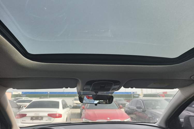 Used Hyundai Tucson 2021 Tucson L 1.5T DCT GLX Elite Edition Headliner