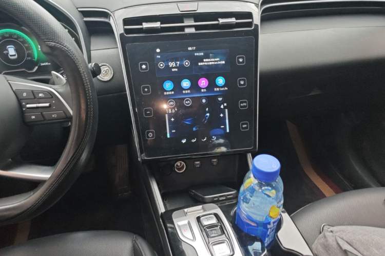 Used Hyundai Tucson 2021 Tucson L 1.5T DCT GLX Elite Edition Audio And AC Panel