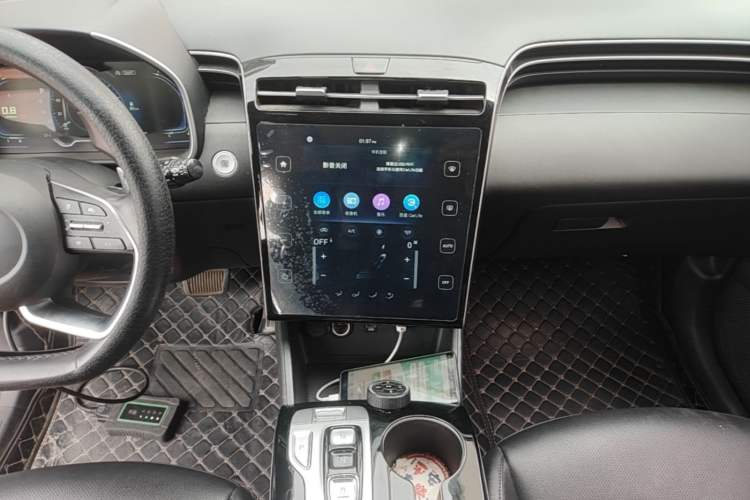 Used Hyundai Tucson 2021 Tucson L 1.5T DCT GLX Elite Edition Audio And AC Panel