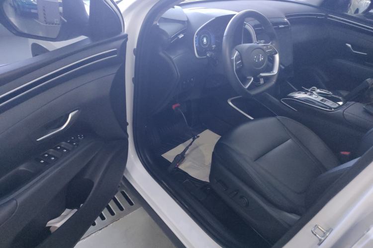 Used Hyundai Tucson 2021 Tucson L 1.5T DCT GLX Elite Edition Driver Seat