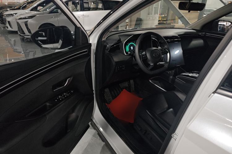 Used Hyundai Tucson 2021 Tucson L 1.5T DCT GLX Elite Edition Driver Seat