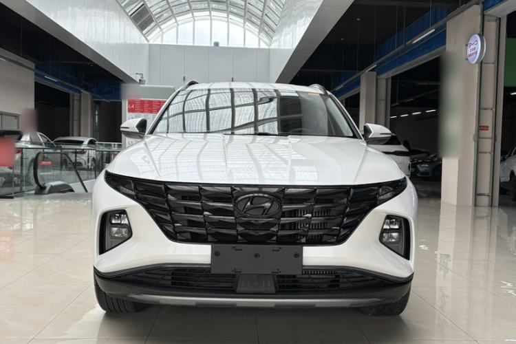 Used Hyundai Tucson 2021 Tucson L 1.5T DCT Luxury Prestige Edition Exterior 2