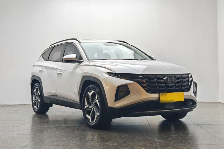 Used Hyundai Tucson 2021 Tucson L 1.5T DCT Luxury Prestige Edition Front Right 45 Deg