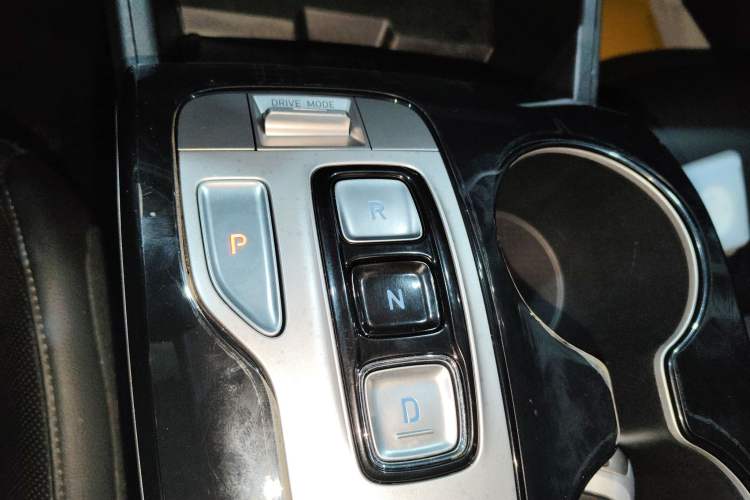 Used Hyundai Tucson 2021 Tucson L 1.5T DCT Luxury Prestige Edition Gear Lever