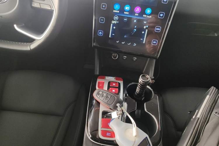 Used Hyundai Tucson 2021 Tucson L 1.5T DCT GLX Elite Edition Gear Lever