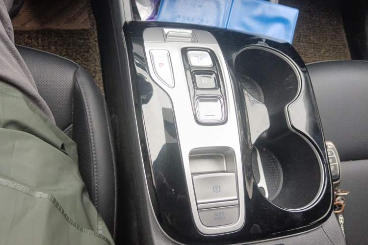 Used Hyundai Tucson 2021 Tucson L 1.5T DCT Luxury Prestige Edition Gear Lever