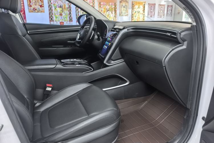 Used Hyundai Tucson 2021 Tucson L 1.5T DCT GLX Elite Edition Interior 2
