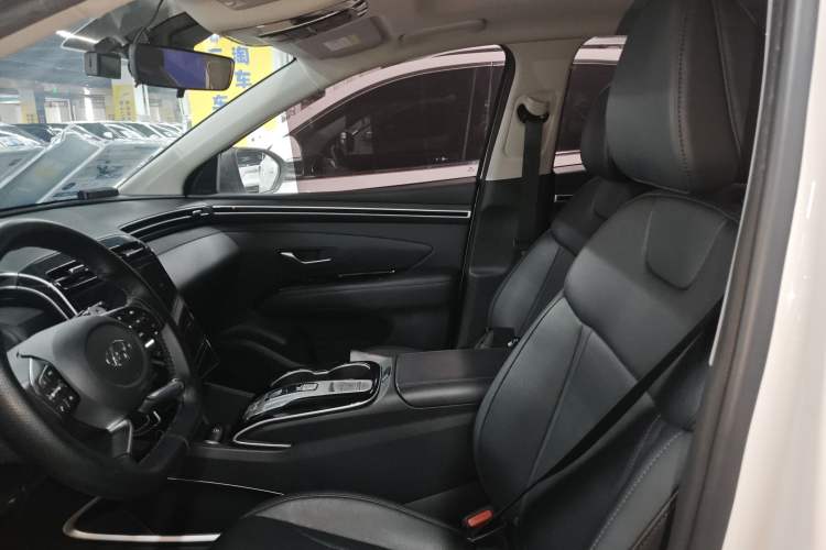 Used Hyundai Tucson 2021 Tucson L 1.5T DCT Luxury Prestige Edition Left Front Seat
