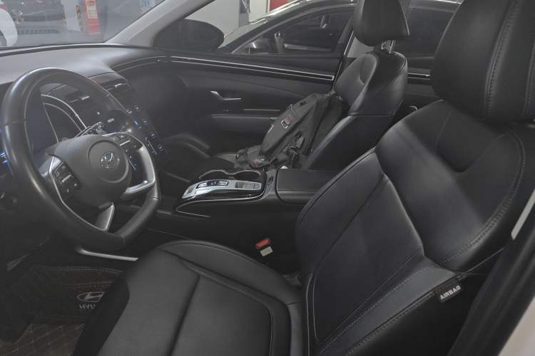 Used Hyundai Tucson 2021 Tucson L 1.5T DCT GLX Elite Edition Left Front Seat