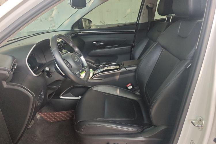 Used Hyundai Tucson 2021 Tucson L 1.5T DCT GLX Elite Edition Left Front Seat