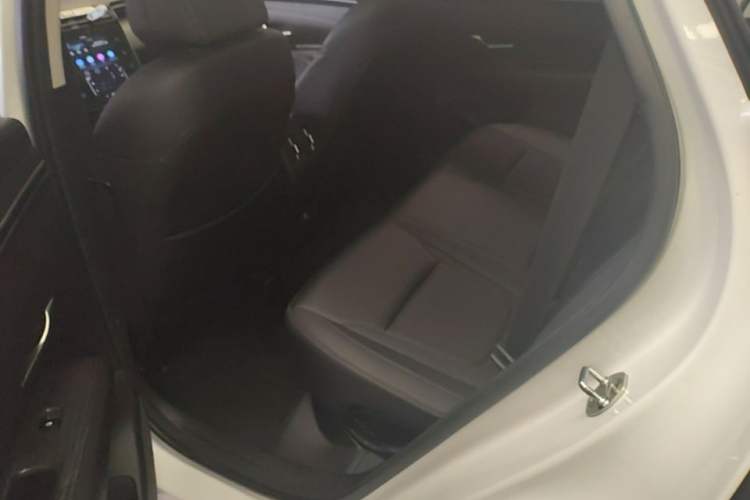 Used Hyundai Tucson 2021 Tucson L 1.5T DCT GLX Elite Edition Left Rear Seat
