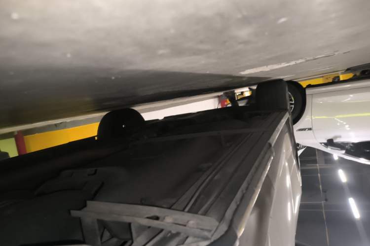 Used Hyundai Tucson 2021 Tucson L 1.5T DCT GLX Elite Edition Left Side Sill