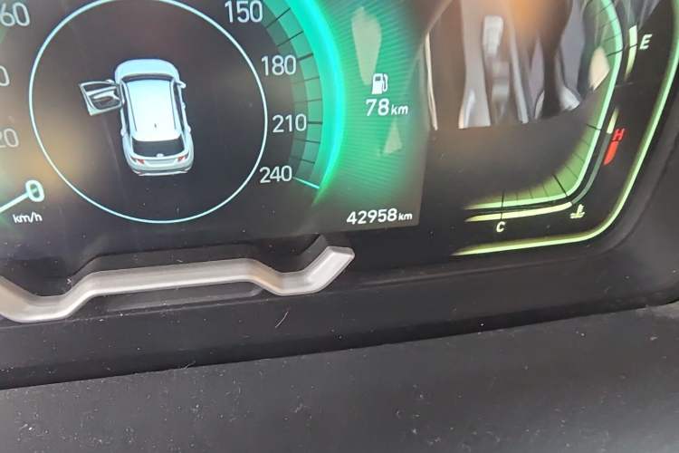 Used Hyundai Tucson 2021 Tucson L 1.5T DCT GLX Elite Edition Odometer Close Up