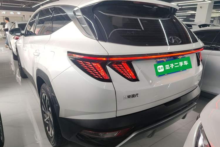 Used Hyundai Tucson 2021 Tucson L 1.5T DCT GLX Elite Edition Rear Left 45 Deg