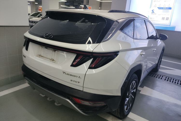 Used Hyundai Tucson 2021 Tucson L 1.5T DCT GLX Elite Edition Rear Right 45 Deg