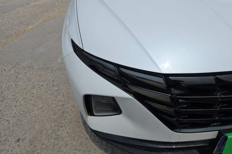 Used Hyundai Tucson 2021 Tucson L 1.5T DCT GLX Elite Edition Right Front Headlight