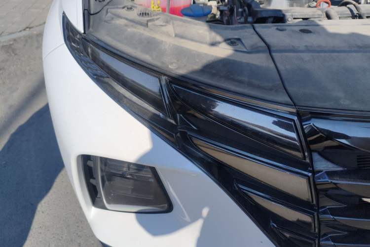 Used Hyundai Tucson 2021 Tucson L 1.5T DCT GLX Elite Edition Right Front Headlight
