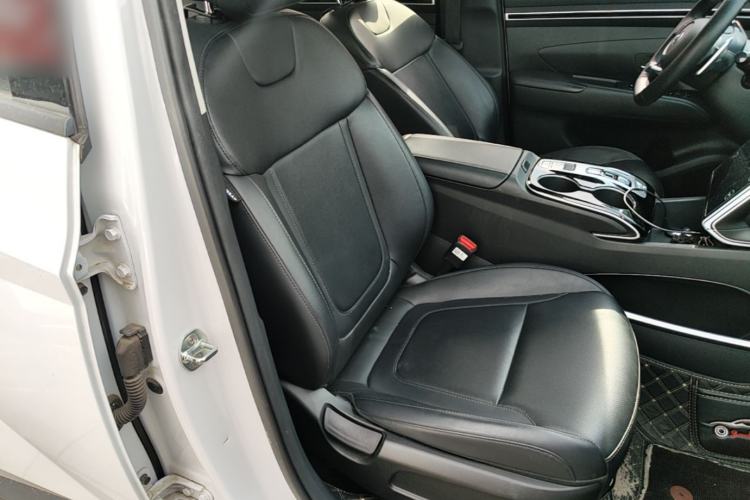 Used Hyundai Tucson 2021 Tucson L 1.5T DCT GLX Elite Edition Right Front Seat