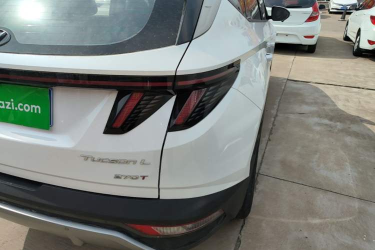 Used Hyundai Tucson 2021 Tucson L 1.5T DCT GLX Elite Edition Right Rear Taillight