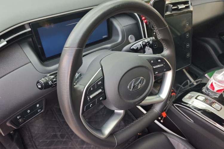 Used Hyundai Tucson 2021 Tucson L 1.5T DCT Luxury Prestige Edition Steering Wheel