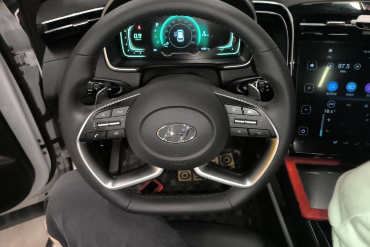 Used Hyundai Tucson 2021 Tucson L 1.5T DCT GLX Elite Edition Steering Wheel
