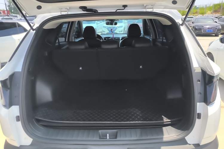 Used Hyundai Tucson 2021 Tucson L 1.5T DCT GLX Elite Edition Trunk