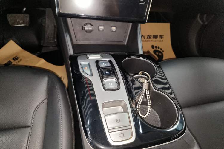 Used Hyundai Tucson 2022 Tucson L 1.5T DCT LUX Prestige Edition N Line Gear Lever