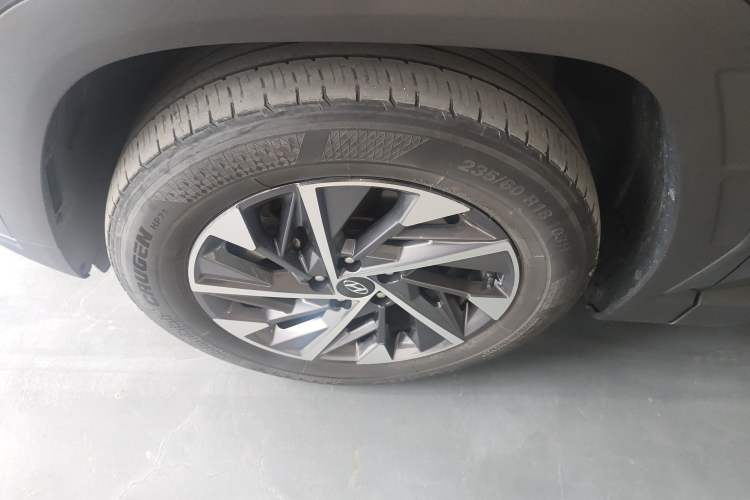 Used Hyundai Tucson 2022 Tucson L 2.0L Hybrid · Flagship Edition Exterior 3