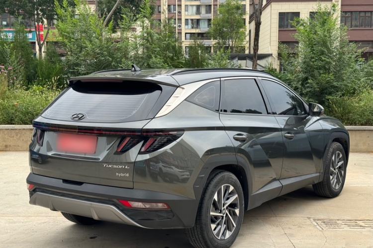 Used Hyundai Tucson 2022 Tucson L 2.0L Hybrid · Flagship Edition Exterior 3