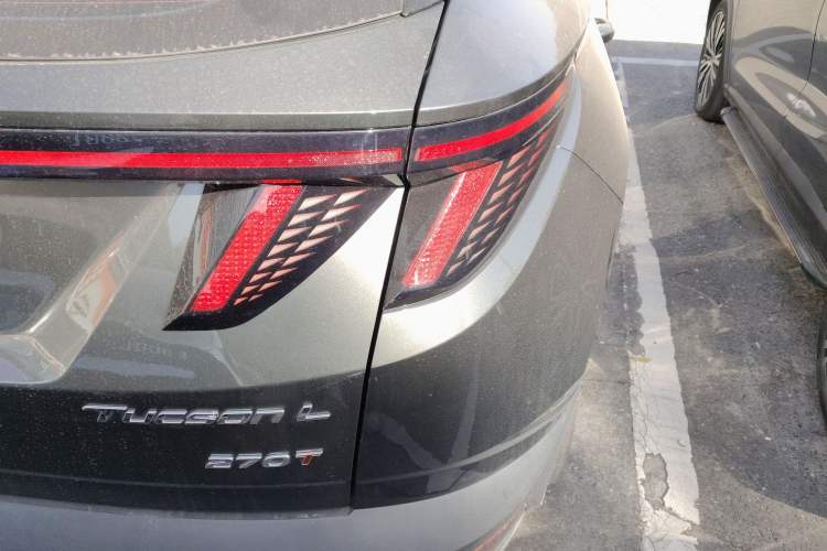 Used Hyundai Tucson 2022 Tucson L 1.5T DCT LUX Prestige Edition N Line Exterior 6